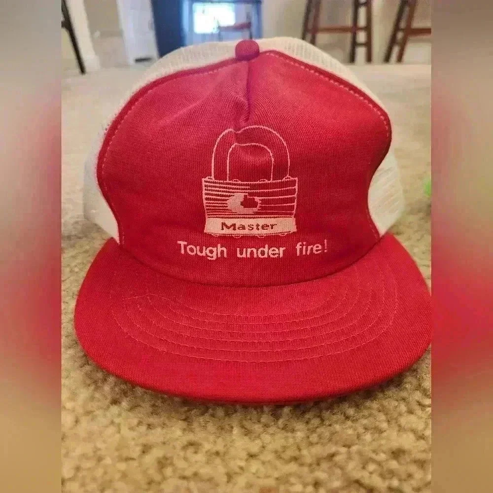 Red White Snapback Mens One Size Master Lock Tough Under Fire Hat
